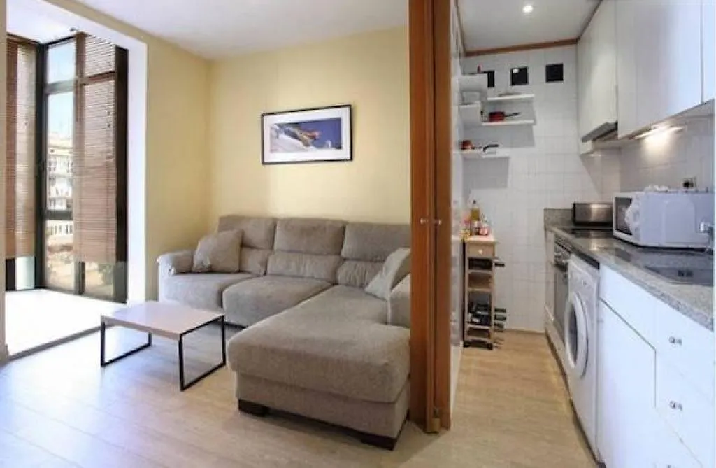 Actual Home Gran Via Barcelona 0*,  Hiszpania